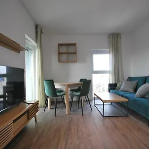 wrocaw-sky-high-studio.hotelswroclaw.com/